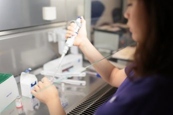 G21C5952 Fertility First - Embryologist