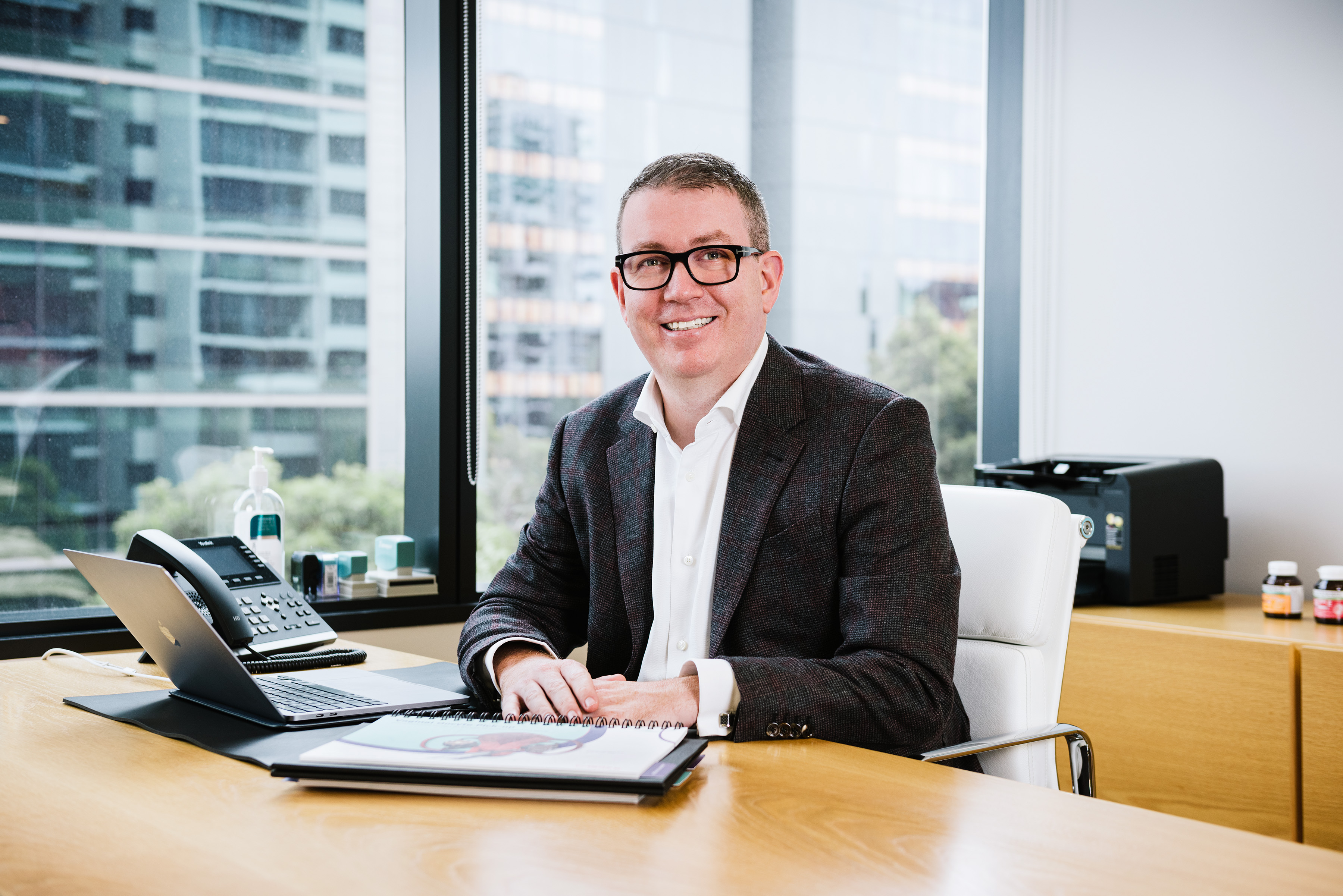 Dr Anthony Marren