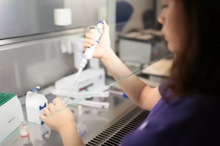 Fertility First - Embryologist